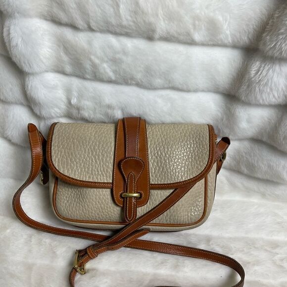 Dooney & Bourke vintage leather beige with tan trims and strap crossbody bag - Picture 8 of 15